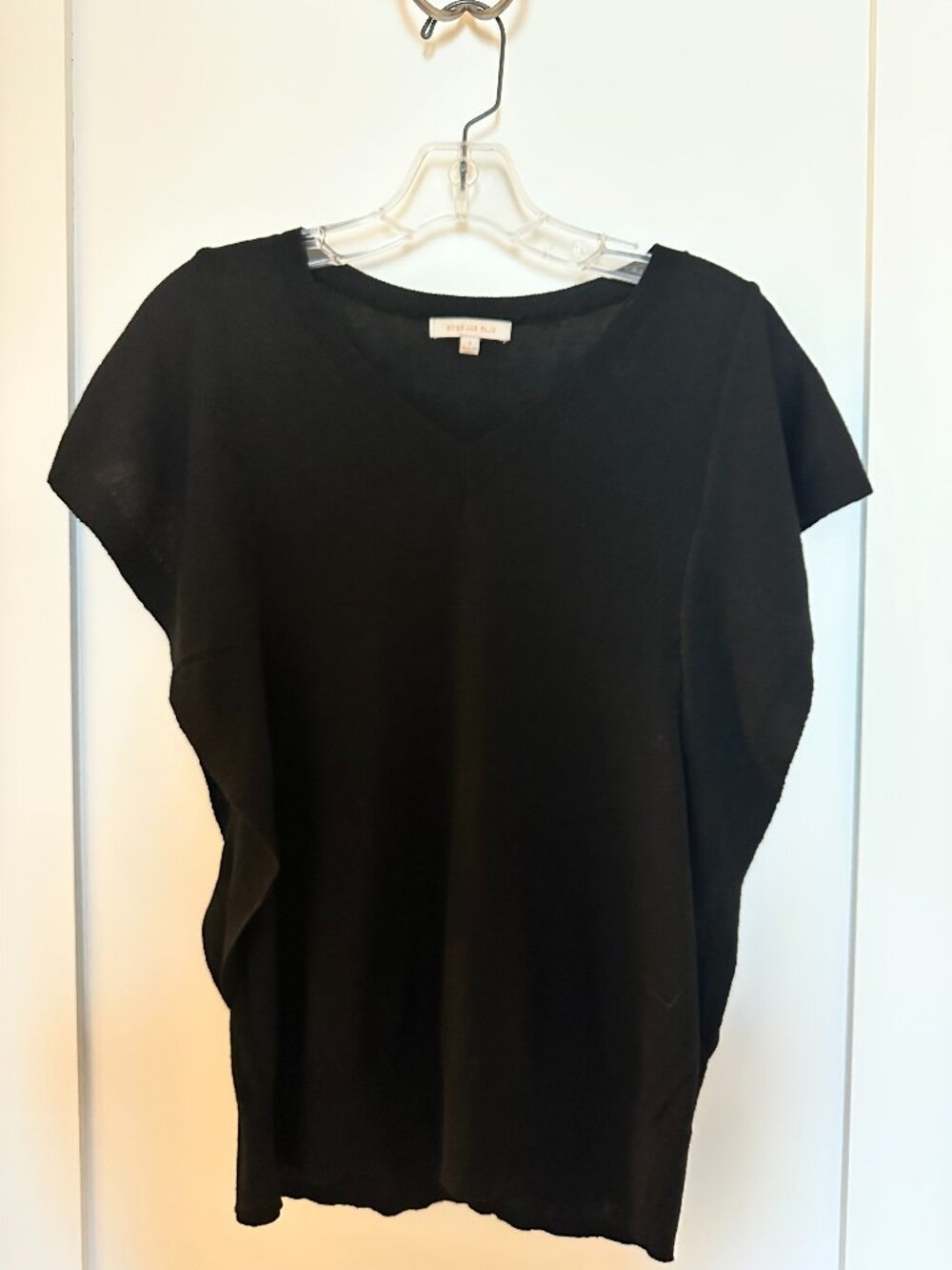 Skies Are Blue v-neck sweater top